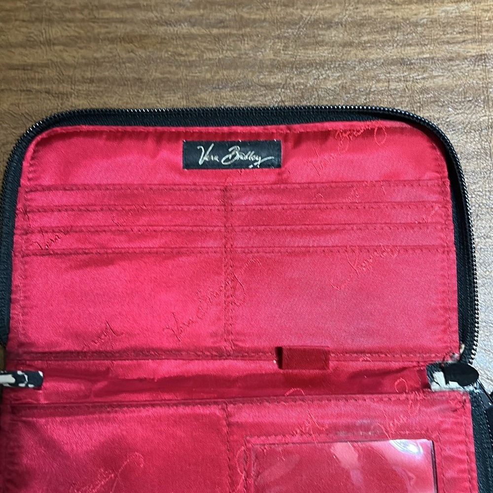 Vera Bradley clutch black red and white - Picture 4 of 7